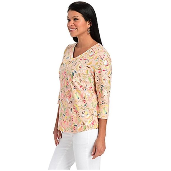 Christopher & Banks Artistic Floral V-Neck Missy Tee szM - Picture 3 of 9